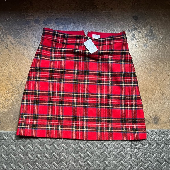 J. Crew Dresses & Skirts - NWT J. Crew Vibrant Tartan A-Line Skirt - Size 6